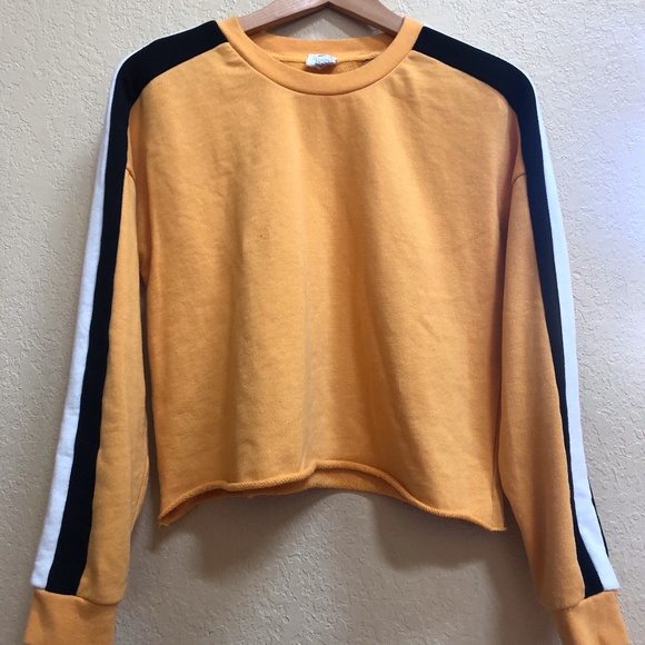Tilly's (Destined) Cropped Crewneck Sweater - Picture 1 of 3